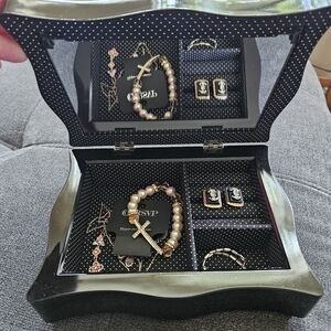 CONNIE HALEY Black Lacquer Monogram Jewelry Keepsake Box